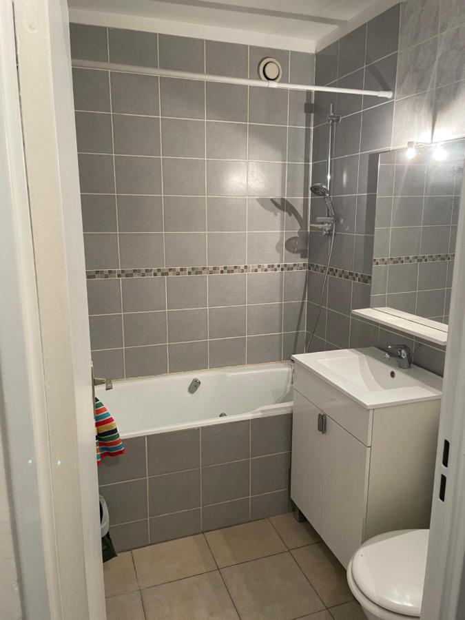 Appartement 35 M2 Creteil L Echat Exterior photo